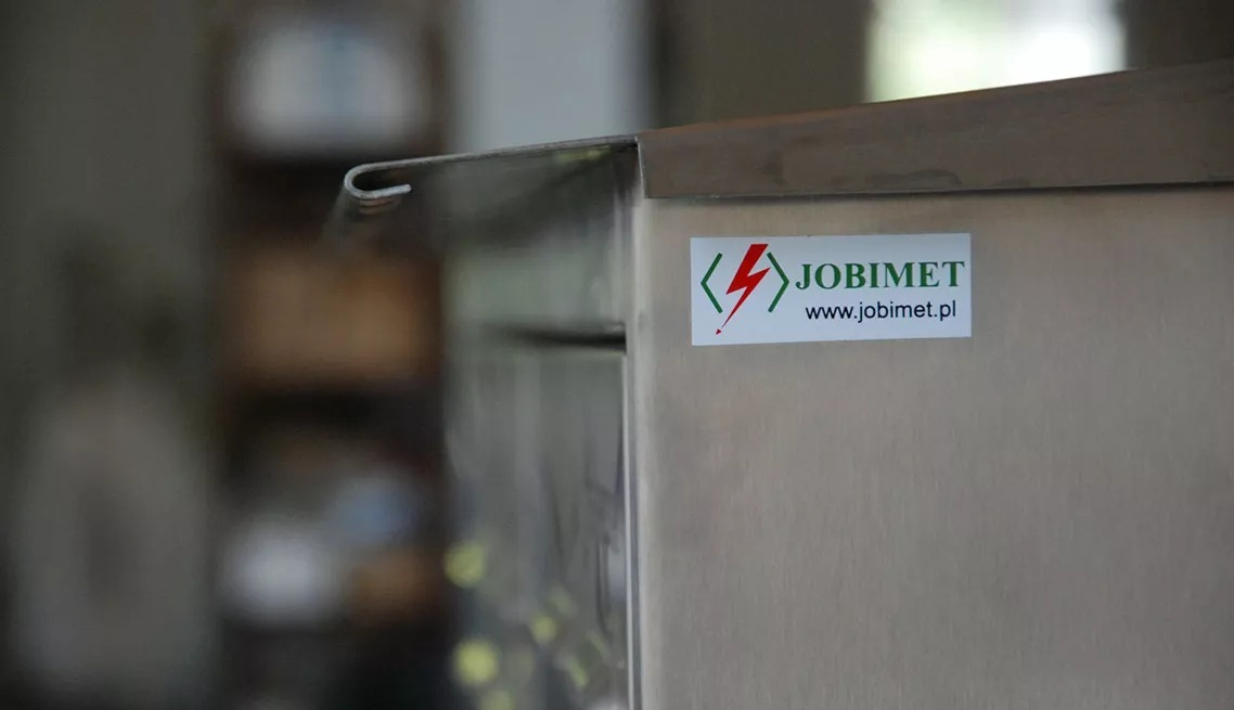 Grille jachtowe, rollbary i ruszty ze stali nierdzewnej – urządzenia gastronomiczne Jobimet